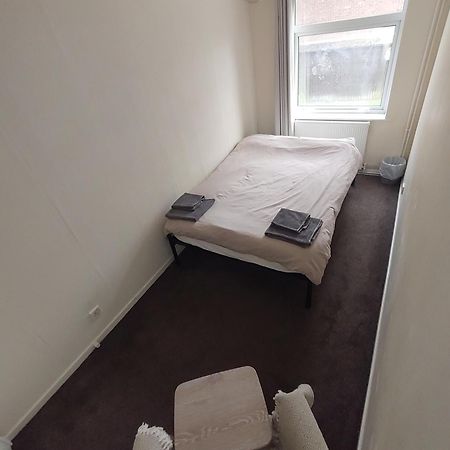 Homestay Near A Station And Park Birmingham Extérieur photo