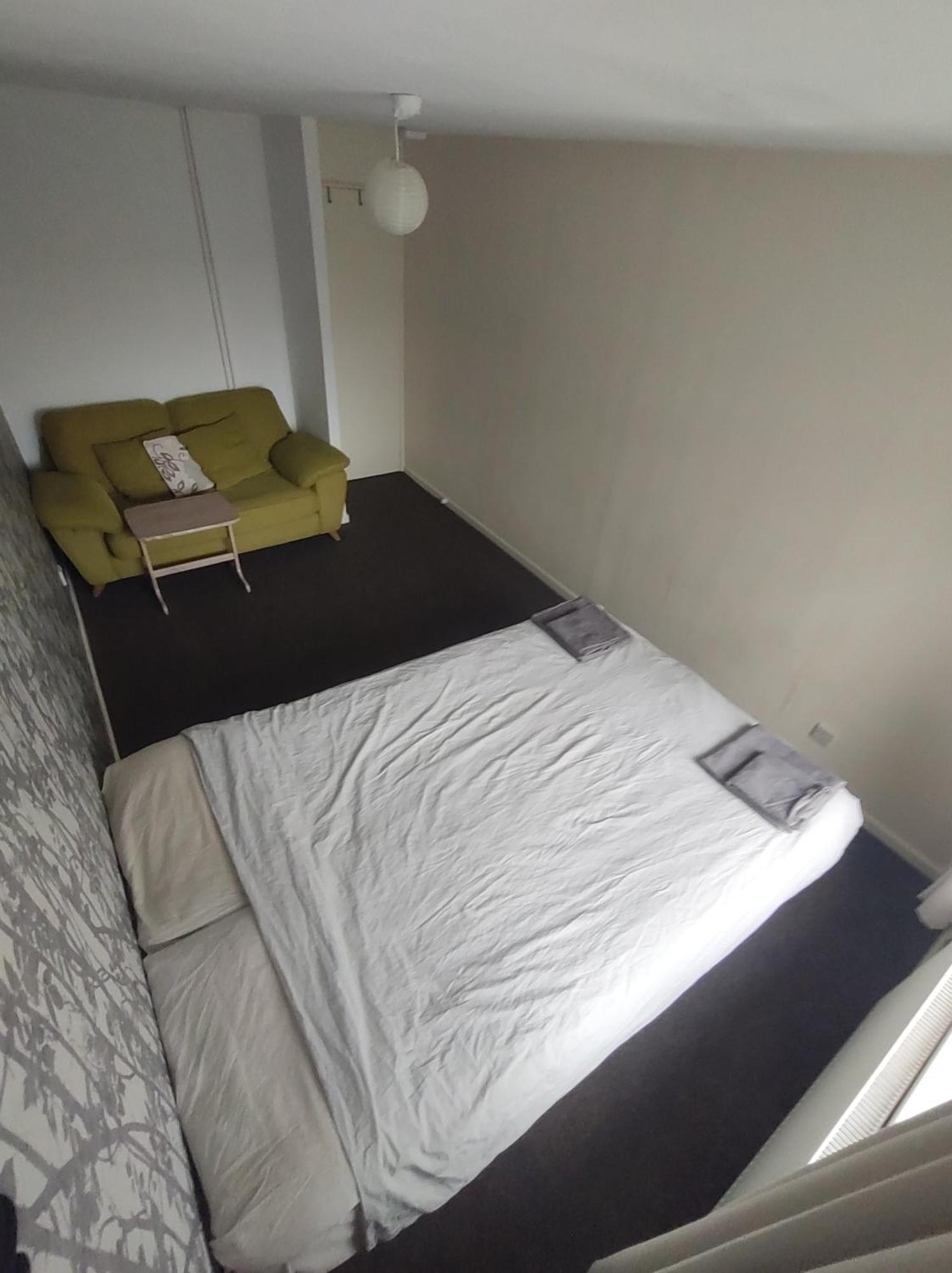 Homestay Near A Station And Park Birmingham Extérieur photo